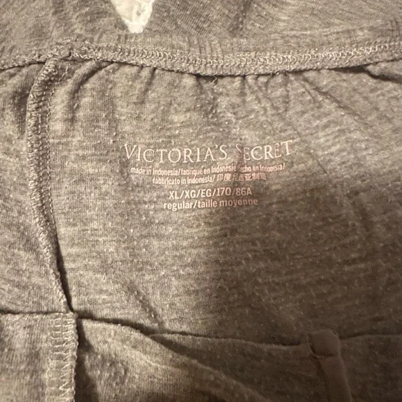 Victoria’s Secret Pajama Pants - Picture 4 of 4